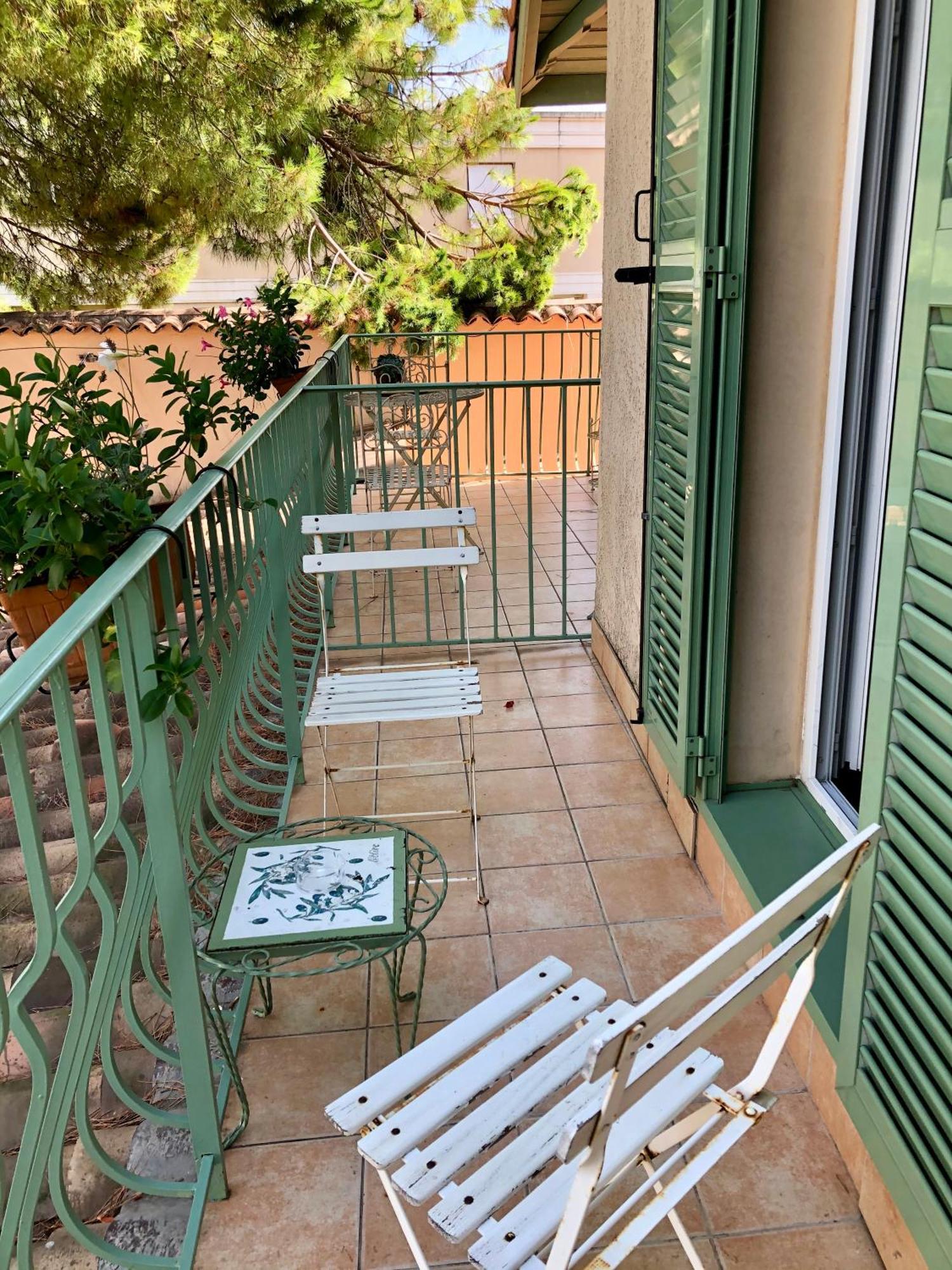 Hotel Le Ponteil Antibes Exteriör bild